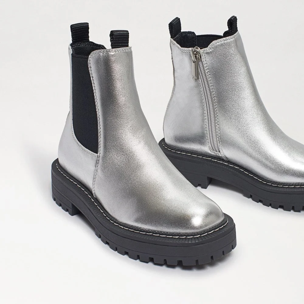 New Sam Edelman Laguna Silver Leather Pull On‎ Chelsea Boots Kids 12 M